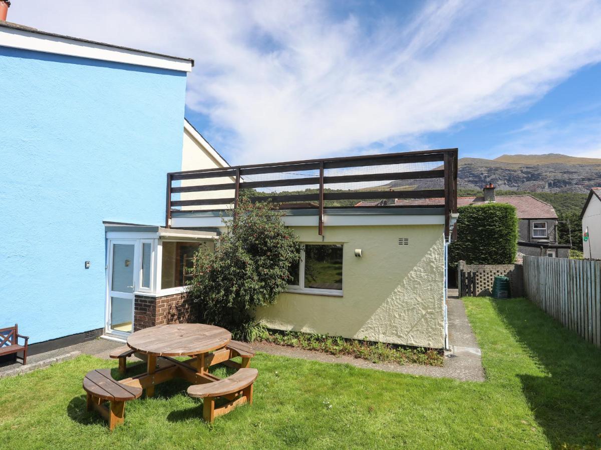 Maesteg - Llanberis Caernarfon Exterior photo